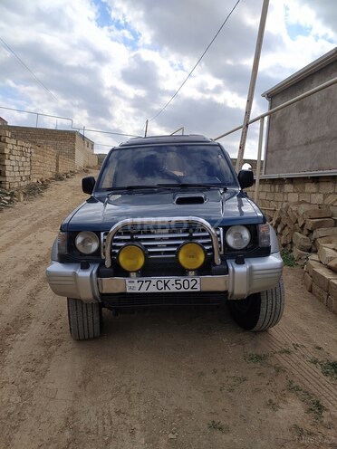 Mitsubishi Pajero 1996, 300,000 km - 2.8 л - Bakı