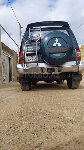 Mitsubishi Pajero 1996, 300,000 km - 2.8 л - Bakı