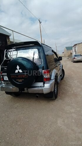 Mitsubishi Pajero 1996, 300,000 km - 2.8 л - Bakı