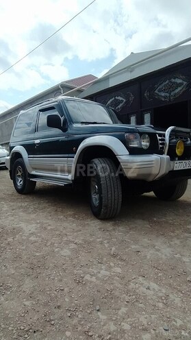 Mitsubishi Pajero 1996, 300,000 km - 2.8 л - Bakı