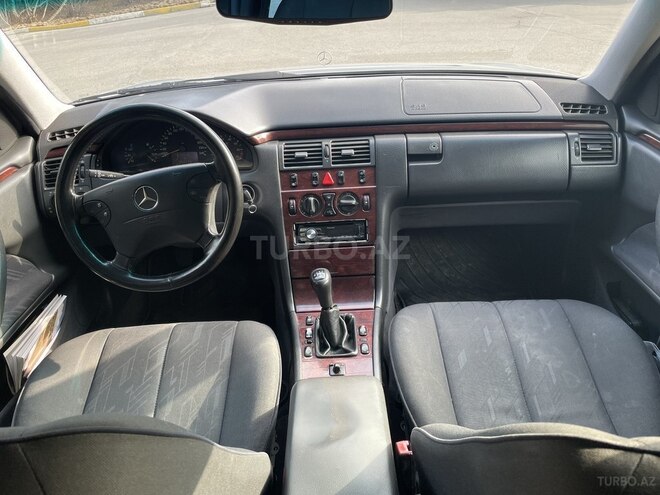Mercedes E 200 2000, 554,319 km - 2.0 l - Sumqayıt