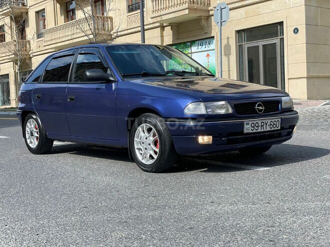 Opel Astra 1997, 490,000 km - 1.6 l - Bakı