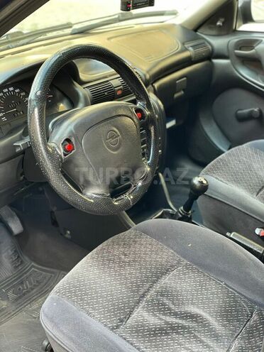 Opel Astra 1997, 490,000 km - 1.6 l - Bakı