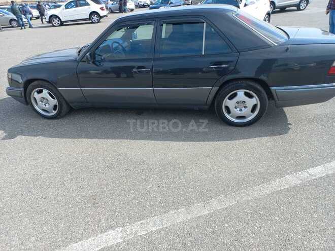 Mercedes E 200 1994, 336,800 km - 2.0 l - Bakı