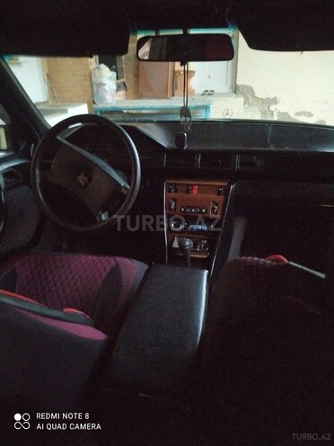 Mercedes E 200 1987, 150,000 km - 2.0 l - Bakı