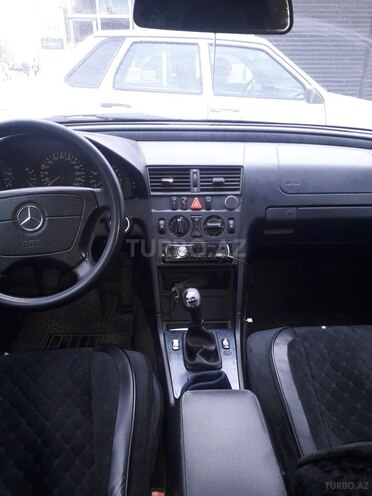 Mercedes C 200 1999, 297,000 km - 2.0 l - Şəmkir