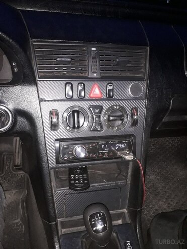 Mercedes C 200 1999, 297,000 km - 2.0 l - Şəmkir
