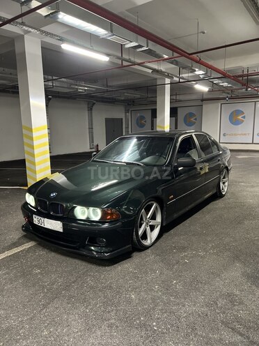 BMW 528 1999, 245,000 km - 2.8 l - Bakı