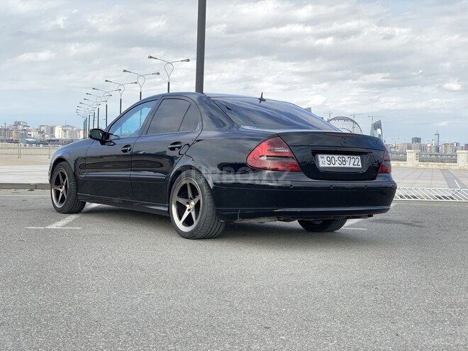 Mercedes E 240 2003, 244,747 km - 2.6 l - Bakı