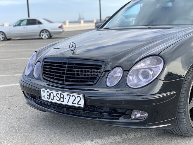 Mercedes E 240 2003, 244,747 km - 2.6 l - Bakı