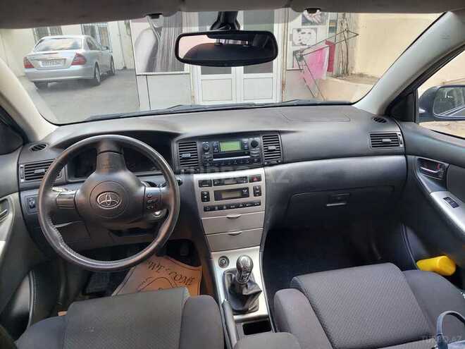 Toyota Corolla 2005, 164,000 km - 1.4 l - Bakı