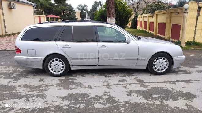 Mercedes E 240 2000, 358,051 km - 2.4 л - Şabran