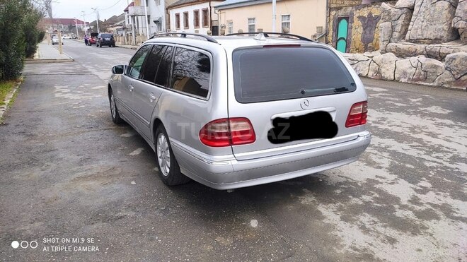 Mercedes E 240 2000, 358,051 km - 2.4 л - Şabran