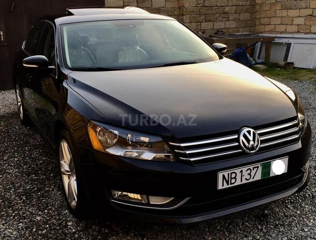 Volkswagen Passat 2015, 92,000 km - 1.8 l - Bakı