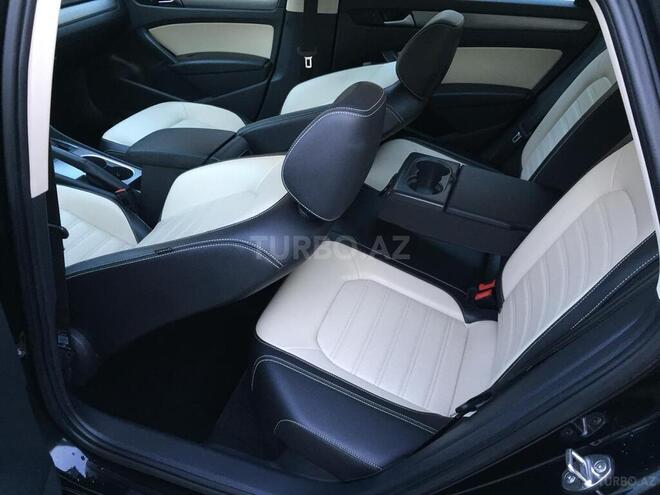Volkswagen Passat 2015, 92,000 km - 1.8 l - Bakı