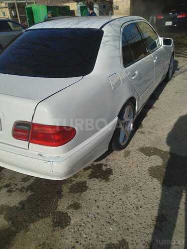 Mercedes E 240 1998, 510,000 km - 2.4 л - Qobustan