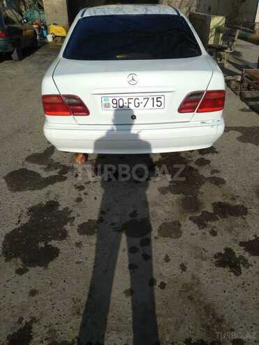 Mercedes E 240 1998, 510,000 km - 2.4 л - Qobustan