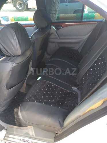 Mercedes E 240 1998, 510,000 km - 2.4 л - Qobustan