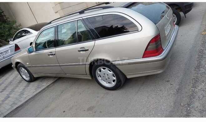 Mercedes C 250 1997, 422,000 km - 2.5 l - Bakı