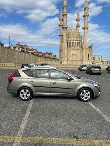 Kia Ceed 2010, 112,000 km - 1.4 л - Bakı