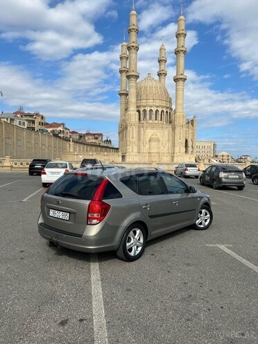 Kia Ceed 2010, 112,000 km - 1.4 л - Bakı