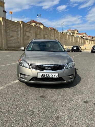 Kia Ceed 2010, 112,000 km - 1.4 л - Bakı