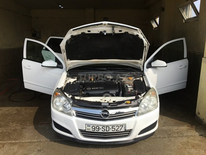 Opel Astra 2009, 362,000 km - 1.3 л - Masallı