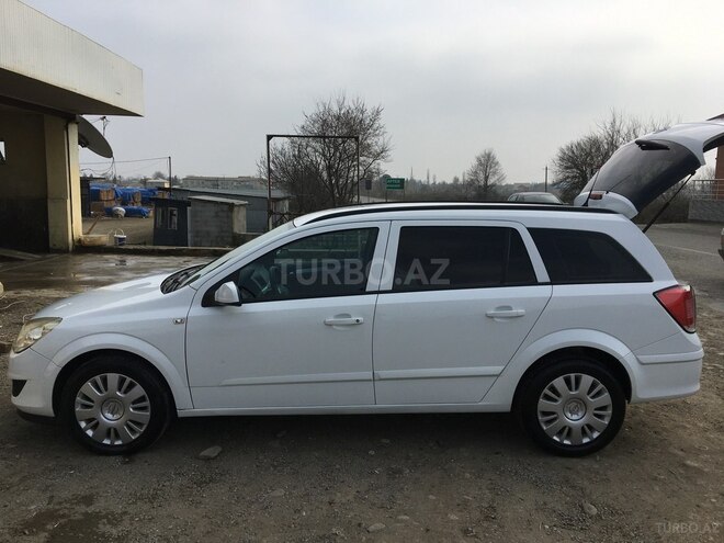 Opel Astra 2009, 362,000 km - 1.3 л - Masallı
