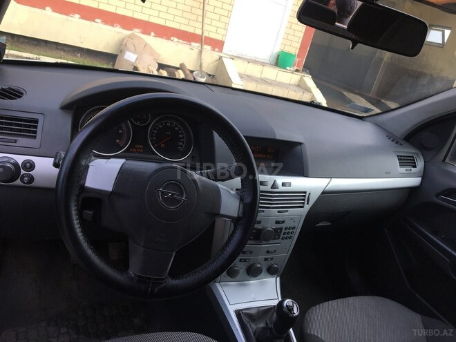 Opel Astra 2009, 362,000 km - 1.3 л - Masallı