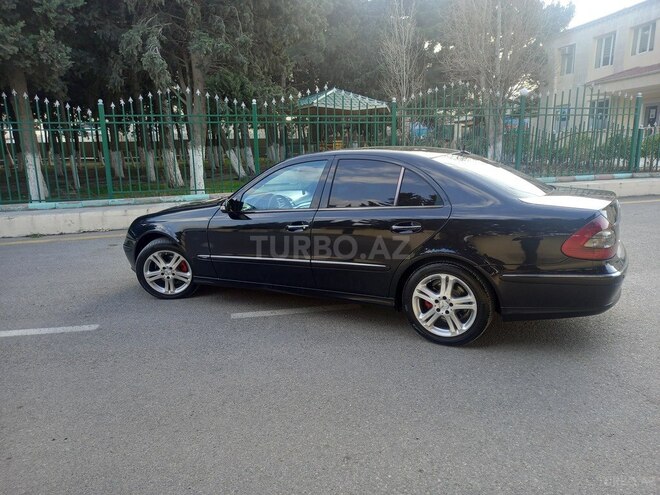 Mercedes E 220 2004, 356,000 km - 2.2 l - Bakı