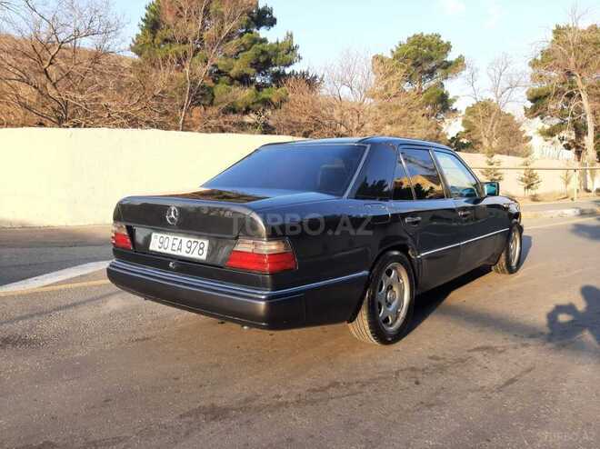 Mercedes E 230 1992, 381,716 km - 2.3 л - Sumqayıt