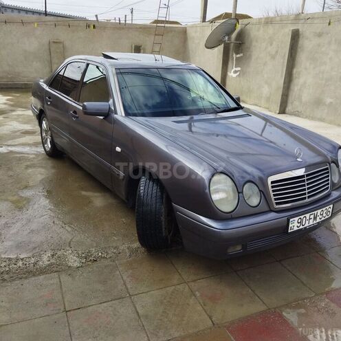 Mercedes C 230 1995, 300,000 km - 2.3 л - Şirvan