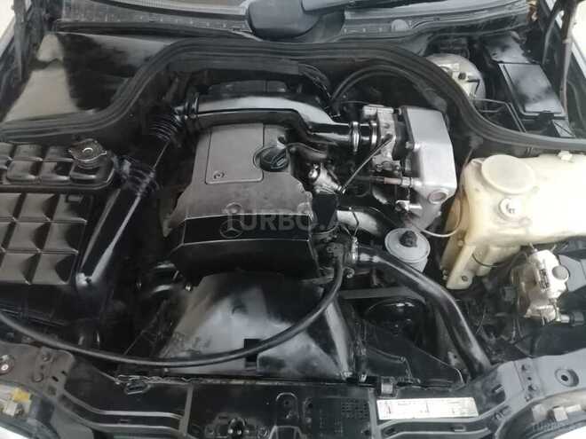 Mercedes C 220 1994, 370,000 km - 2.2 l - Bakı