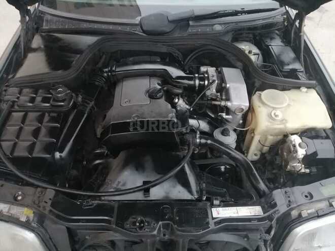 Mercedes C 220 1994, 370,000 km - 2.2 l - Bakı