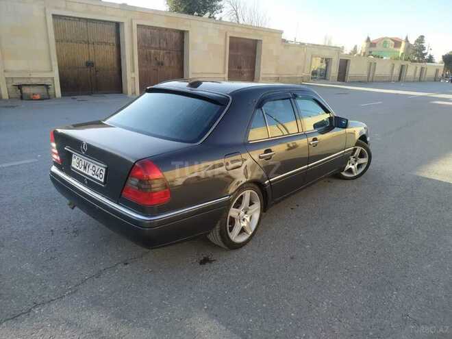 Mercedes C 220 1994, 370,000 km - 2.2 l - Bakı