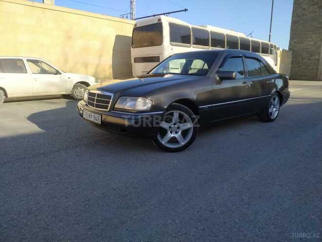 Mercedes C 220 1994, 370,000 km - 2.2 l - Bakı