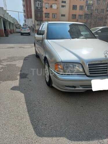 Mercedes C 200 1999, 260,000 km - 2.0 l - Bakı