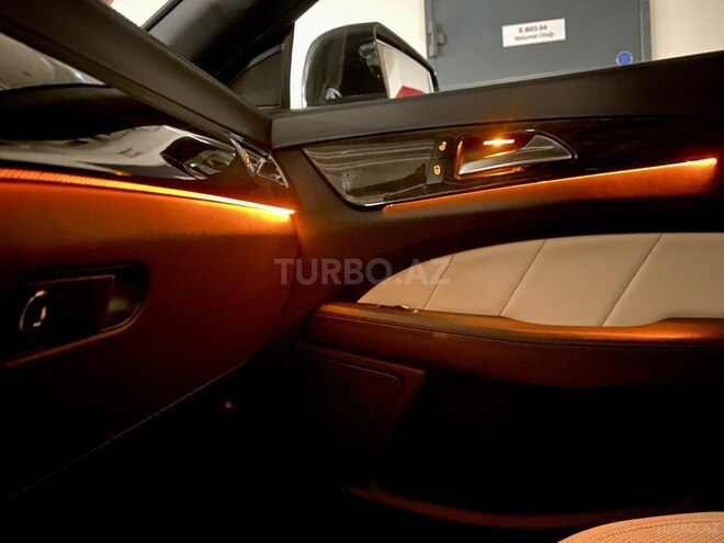 Mercedes CLS 350 2011, 141,000 km - 3.5 л - Bakı
