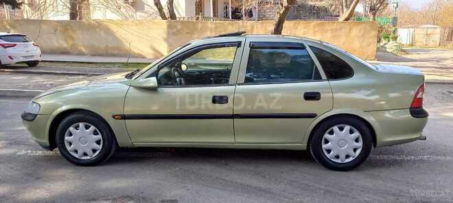 Opel Vectra 1997, 379,000 km - 1.8 l - Sumqayıt