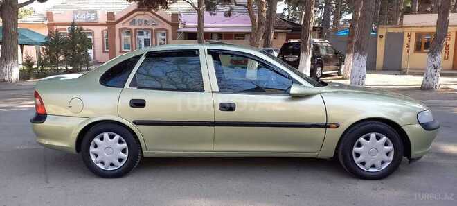 Opel Vectra 1997, 379,000 km - 1.8 l - Sumqayıt