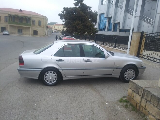 Mercedes C 180 1997, 312,000 km - 1.8 л - Bakı