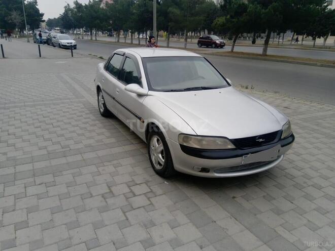 Opel Vectra 1998, 450,000 km - 2.0 l - Sumqayıt