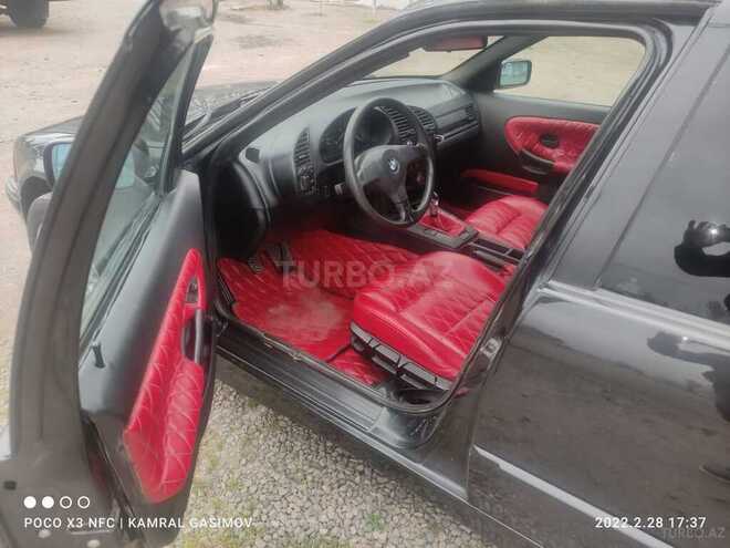 BMW 318 1994, 200,000 km - 1.8 l - Masallı