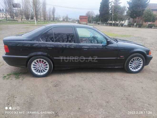 BMW 318 1994, 200,000 km - 1.8 l - Masallı
