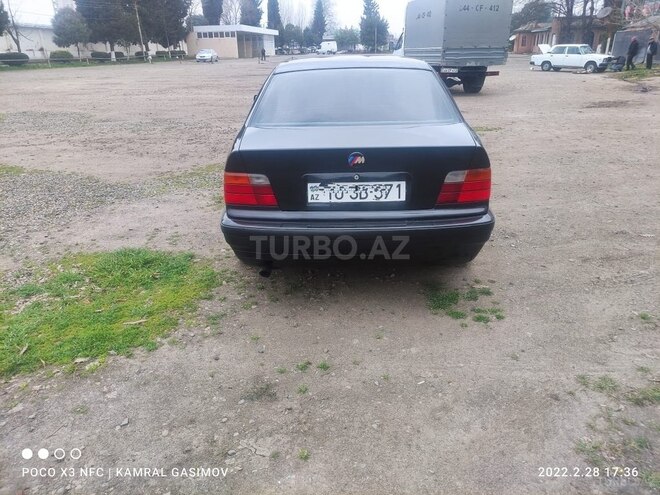 BMW 318 1994, 200,000 km - 1.8 l - Masallı