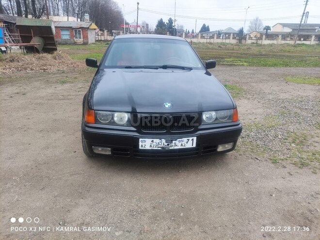 BMW 318 1994, 200,000 km - 1.8 l - Masallı