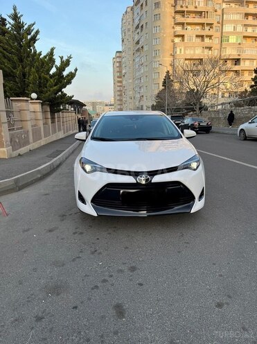 Toyota Corolla 2017, 85,000 km - 1.8 л - Bakı