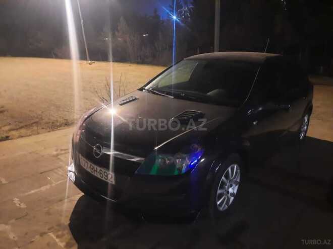 Opel Astra 2005, 18,100 km - 1.3 l - Salyan