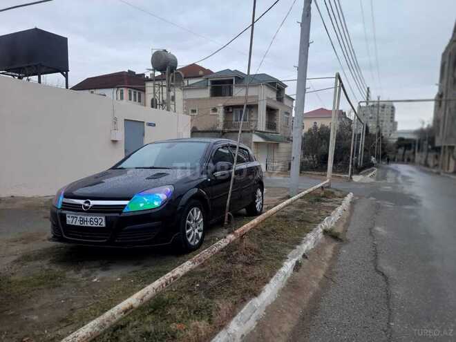 Opel Astra 2005, 18,100 km - 1.3 l - Salyan