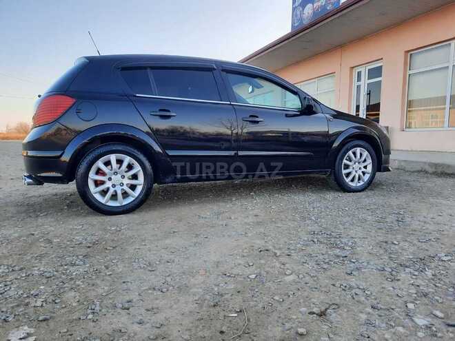 Opel Astra 2005, 18,100 km - 1.3 l - Salyan